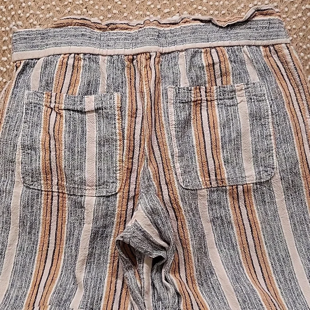 Jolt Linen Pants - Picture 10 of 13